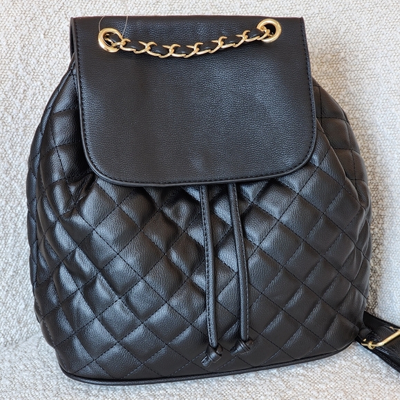 A R New York Women\'s Black Leather Quilted Drawstring Bucket Backpack Purse main image 6